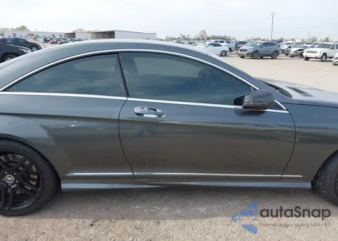 2012 Mercedes-Benz Cl 63 Amg z USA, uszkodzony, nr VIN WDDEJ7EB2CA028599